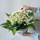 Корзиночка с ландышами