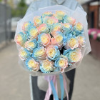 Букет из 25 радужных роз