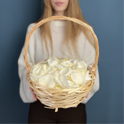 Лепестки роз (белые)